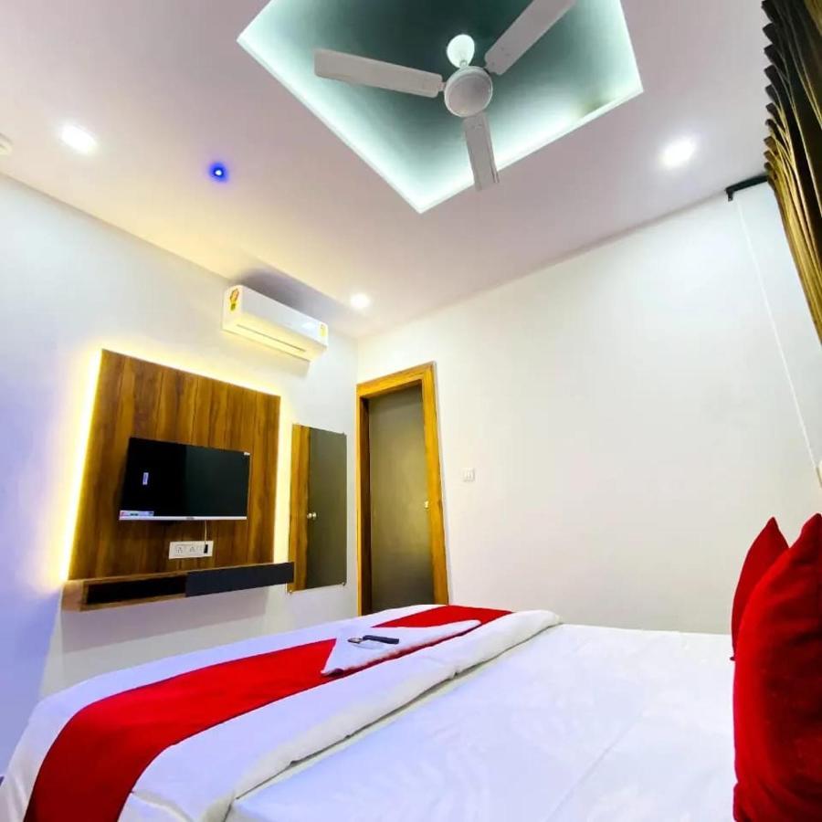 Hotel Nova Rooms Atlanta Shopping Surat Buitenkant foto