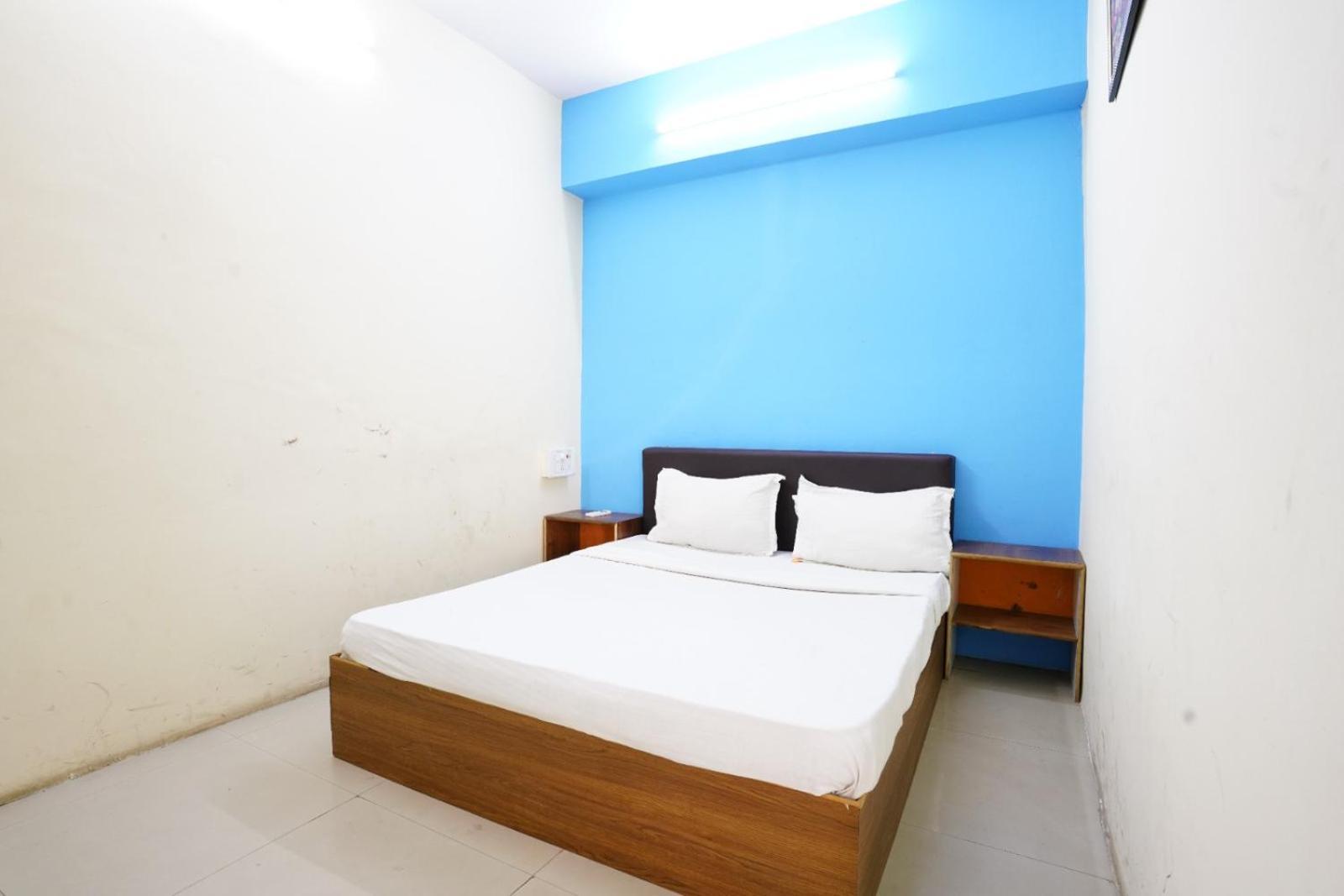 Hotel Nova Rooms Atlanta Shopping Surat Buitenkant foto